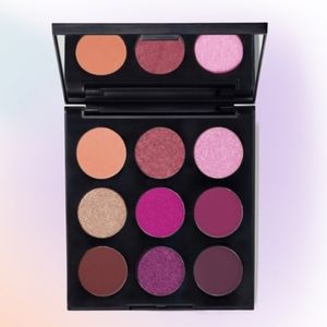 Morphe - Just a Crush (9j) Artistry Palette